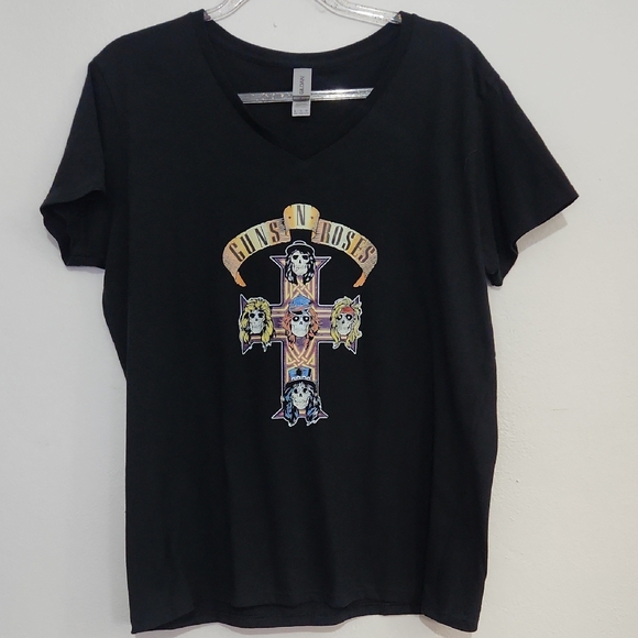 Guns N' Roses Tops - Guns And Roses Band Black Graphic V-Neck Tshirt Womens Size XL